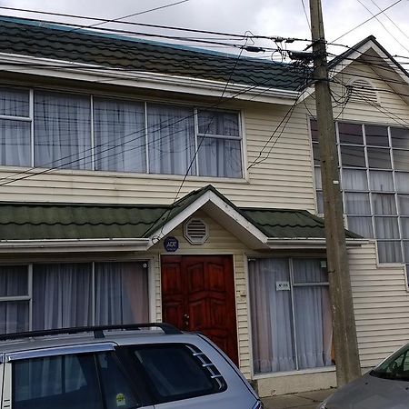 Hostal El Toque De Pilar Punta Arenas Exteriör bild