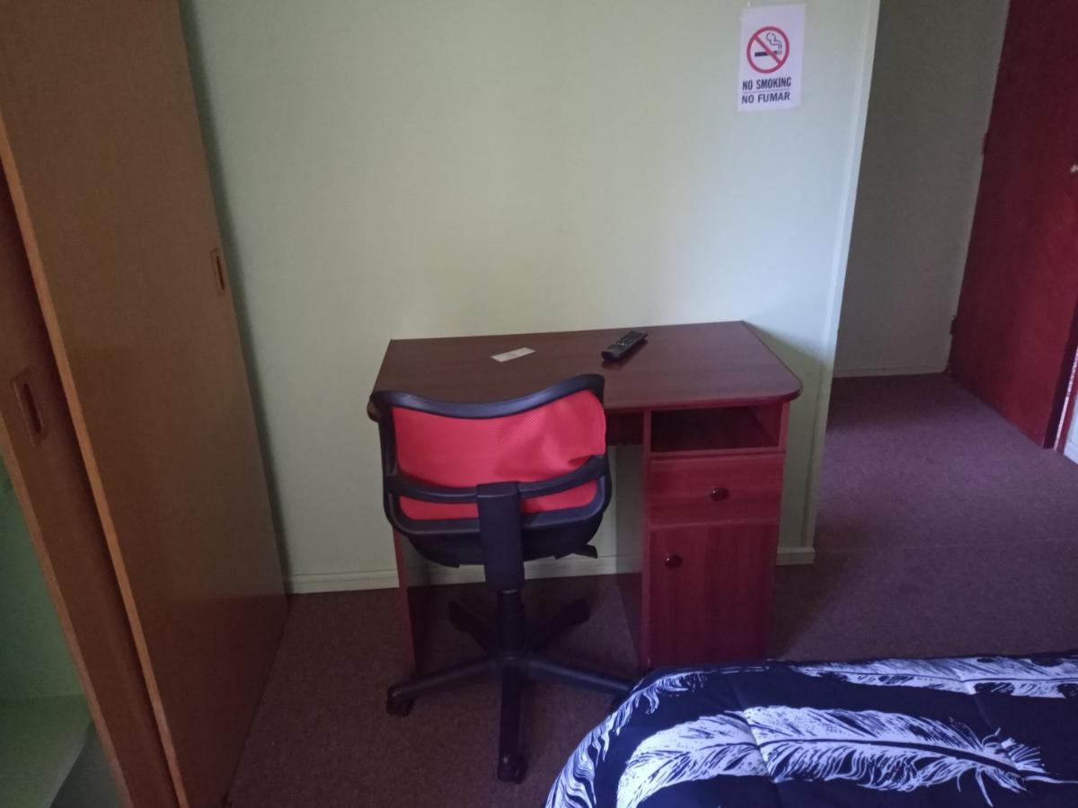 Hostal El Toque De Pilar Punta Arenas Exteriör bild