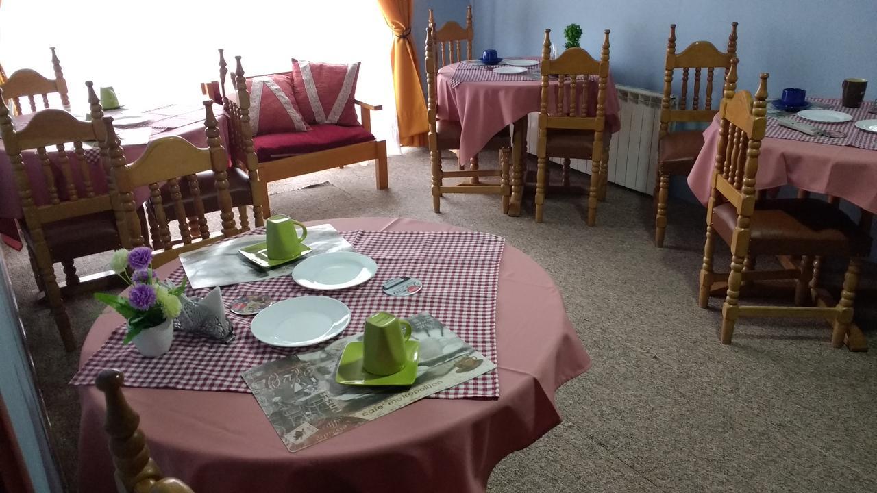 Hostal El Toque De Pilar Punta Arenas Exteriör bild