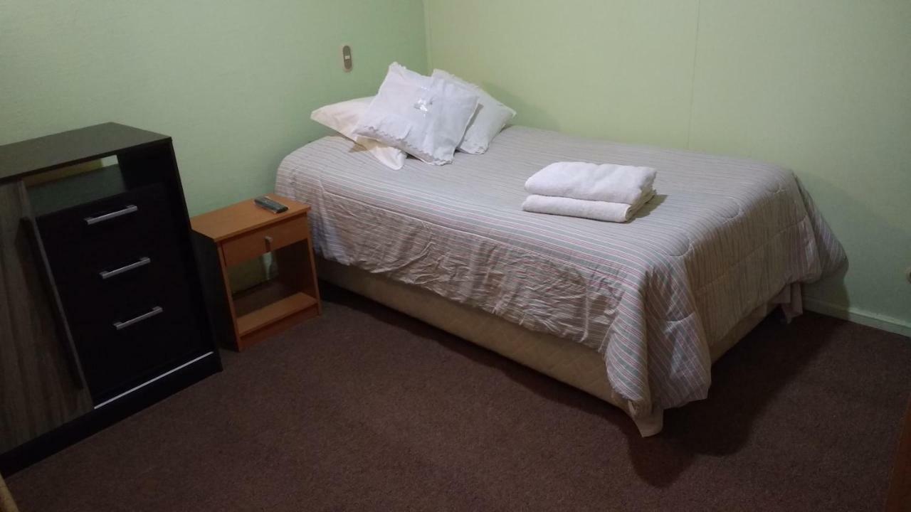 Hostal El Toque De Pilar Punta Arenas Exteriör bild