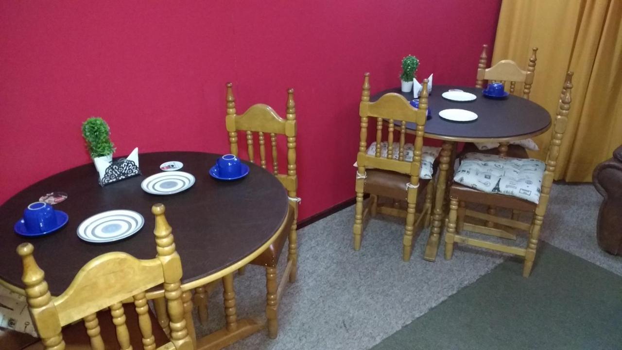 Hostal El Toque De Pilar Punta Arenas Exteriör bild